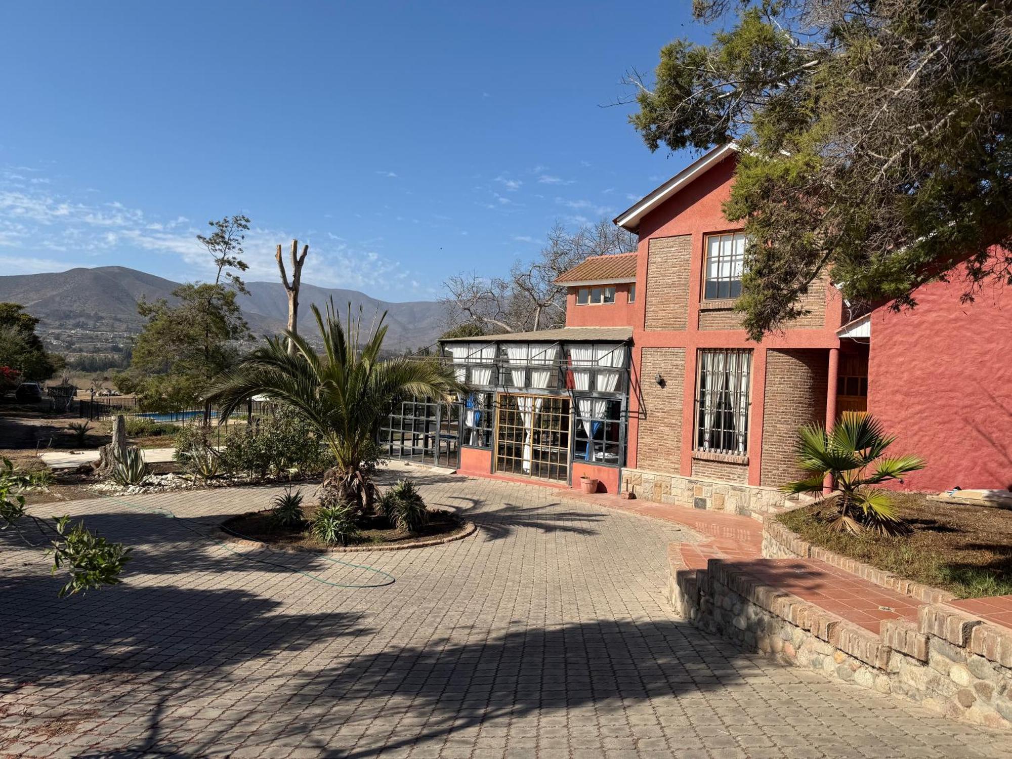 Casona Con Salon De Eventos